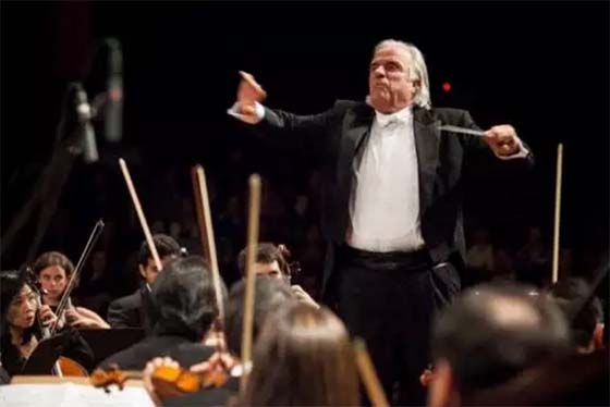 MAESTRO JOÃO CARLOS MARTINS - FOTO: DIVULGAÇÃO